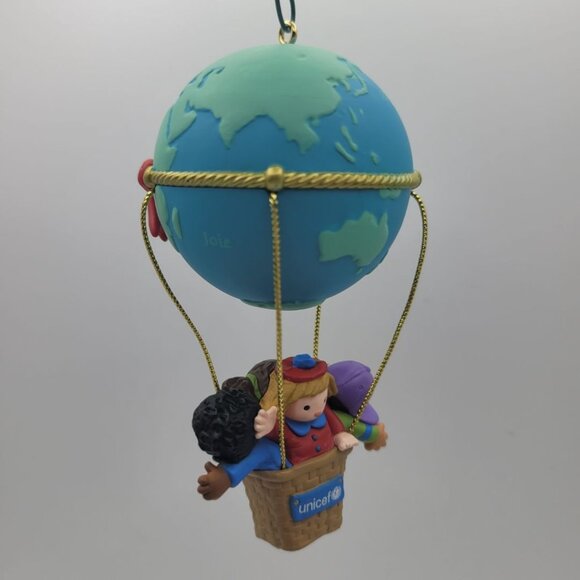 Hallmark Unicef 2010 Joy Keepsake Hot Air Balloon Ornament World Kids Globe Help - Picture 3 of 6